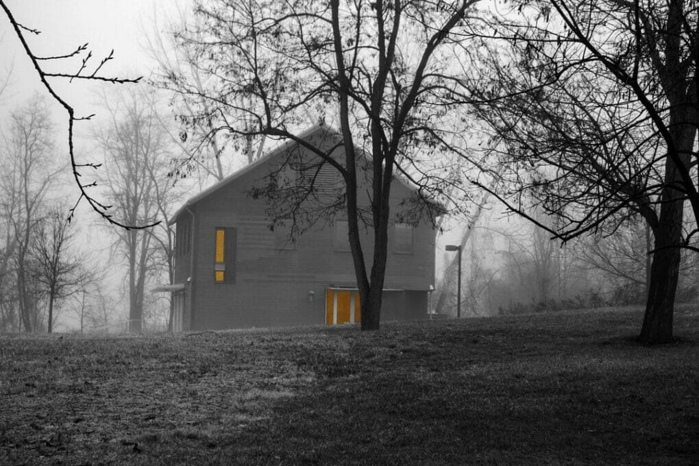 writing a haunted house story ghost