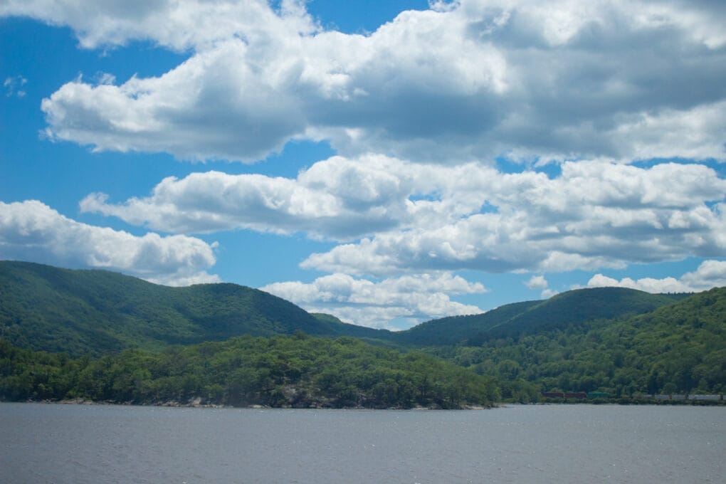 Poughkeepsie line Metro North View
